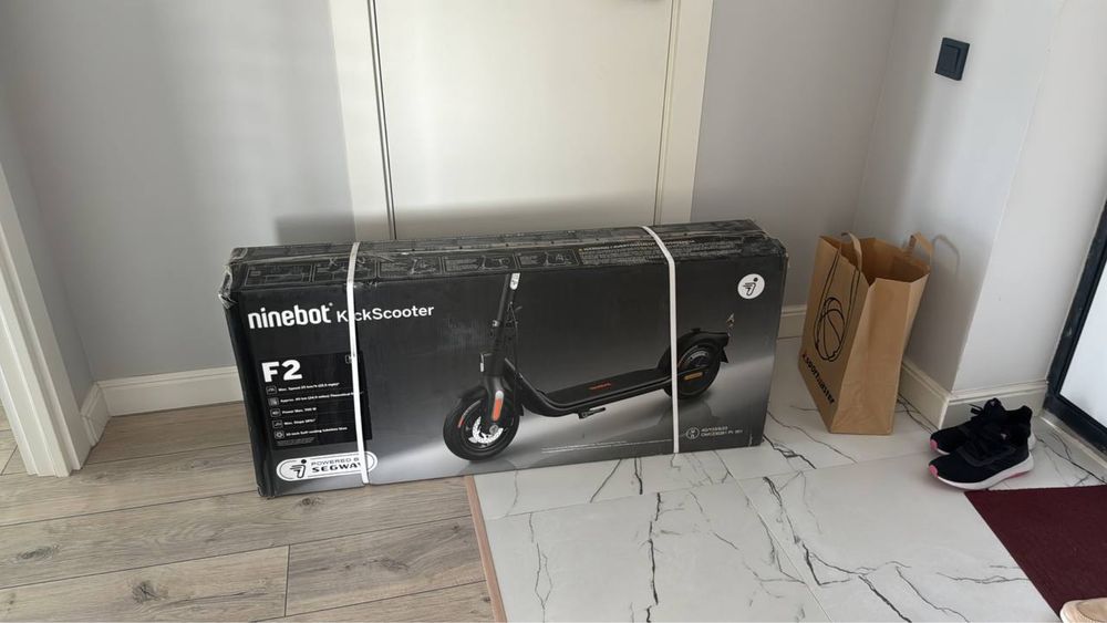 Ninebot F2 почти новый
