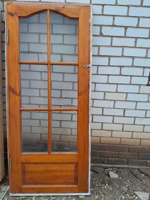 Продам межкомнатные двери