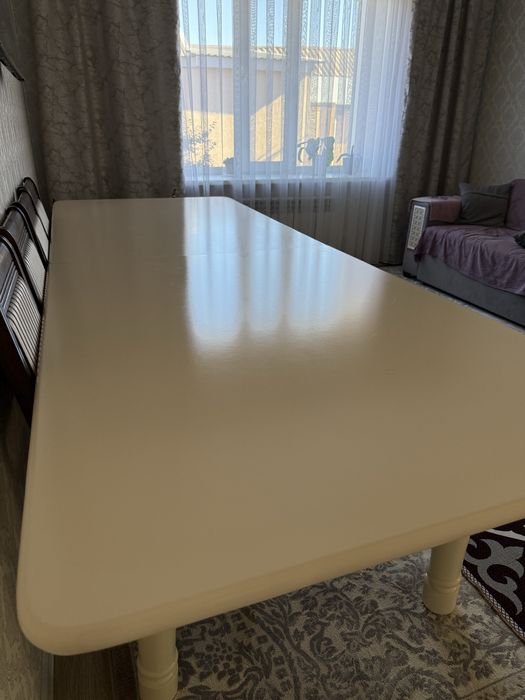 Продам стол в идеальном состоянии