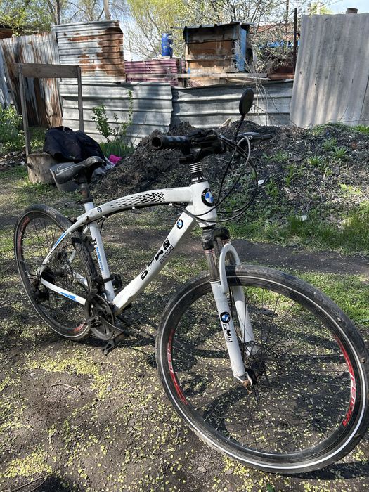 Скоростной велрсипед BMW