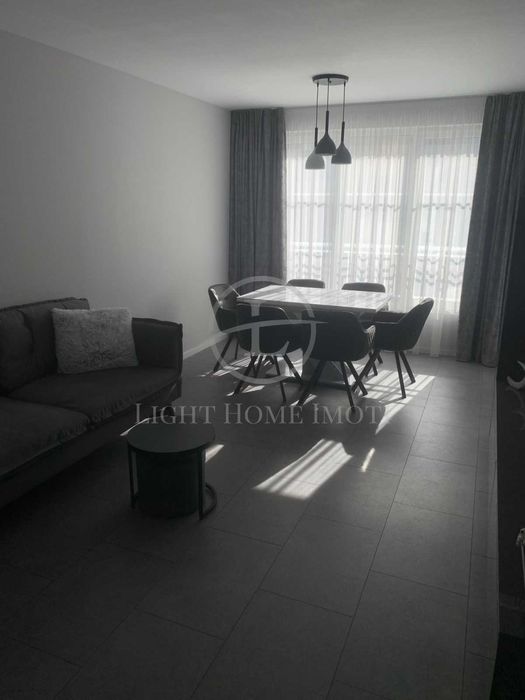 Продава се Двустаен апартамент в Пловдив, Гагарин - 65 кв.м за 1279 €/кв.м - Снимка #1