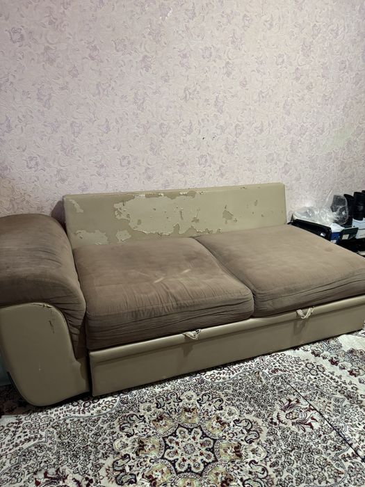 Диван раскладной сатылады срочно! Үлкен