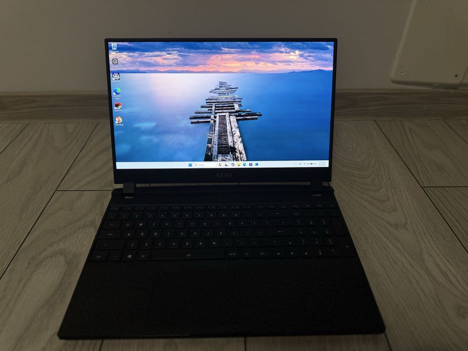 Vand Laptop Gaming | MSI AERO | I7-11800H | RTX 3060 | 4K OLED