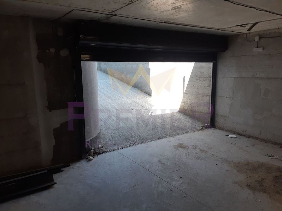 Дава се под наем Гараж / Паркомясто в Варна, Левски - 32 кв.м за 102 € - Снимка #7