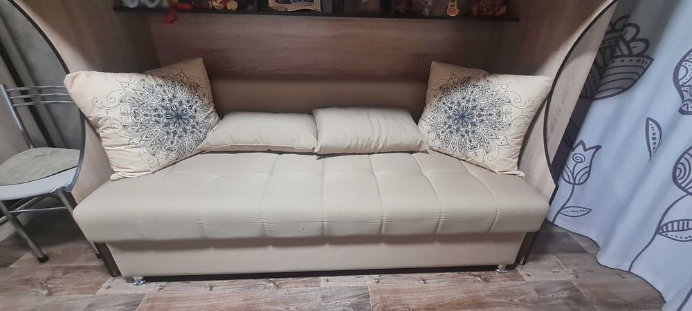 Продается диван-тахта