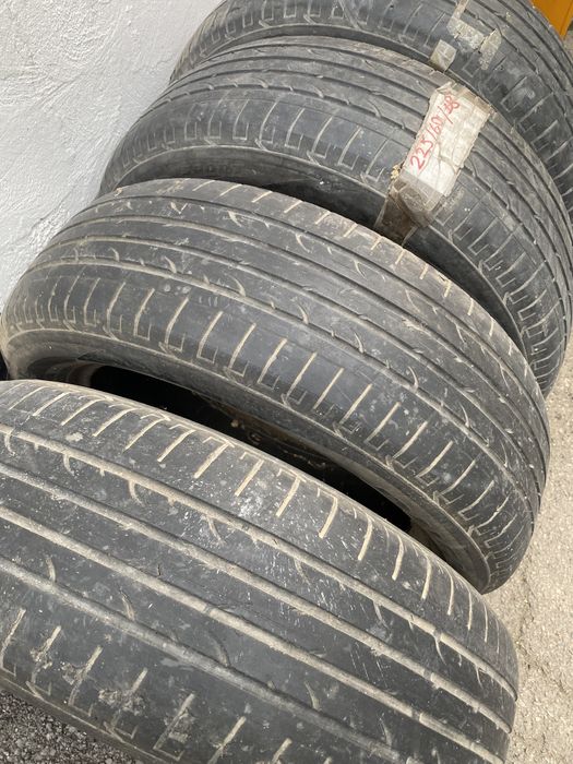 225/60/18 Летние шины комплект