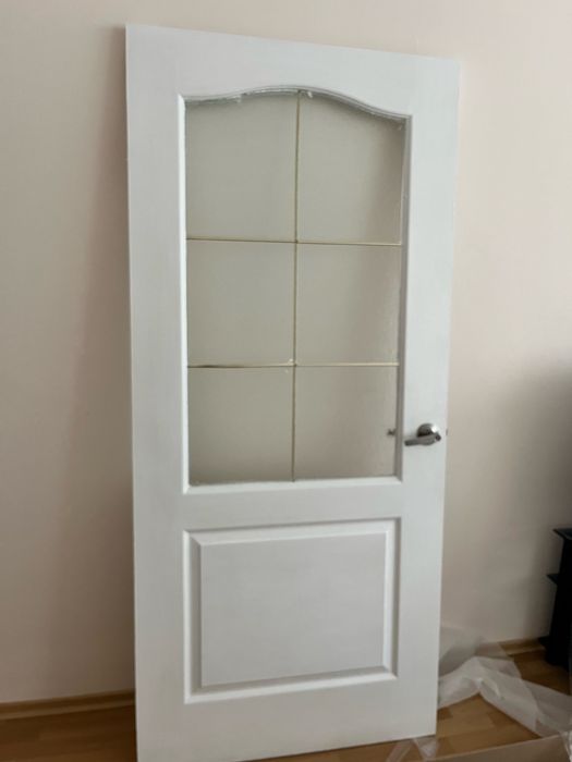 Двери межкомнатные белые