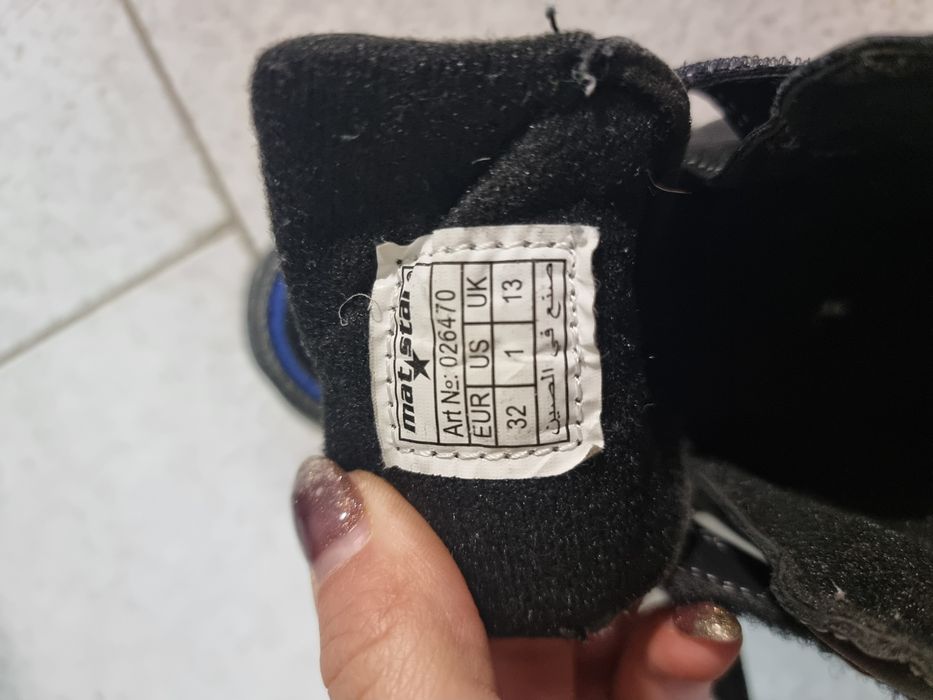 Боти за момче 32размер