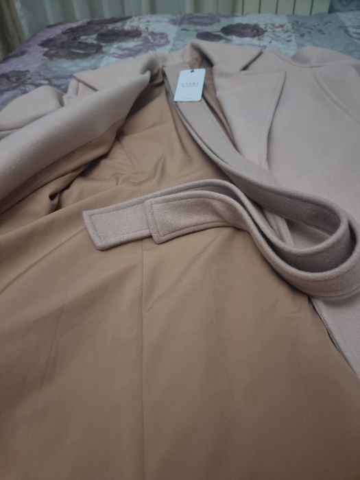 Пальто от Lichi Германия