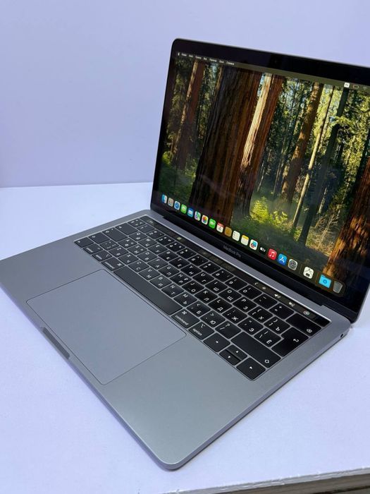 Macbook pro 2019 touch bar/РАССРОЧКА/СТ 30037