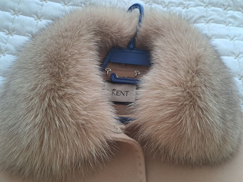 Уникално дамско палто ,размер 36