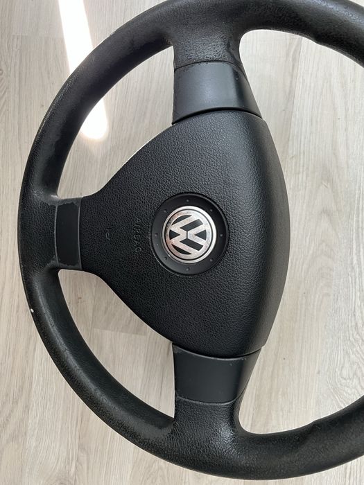 Трилъчев волан с еърбег за Голф 5 VW Golf 5