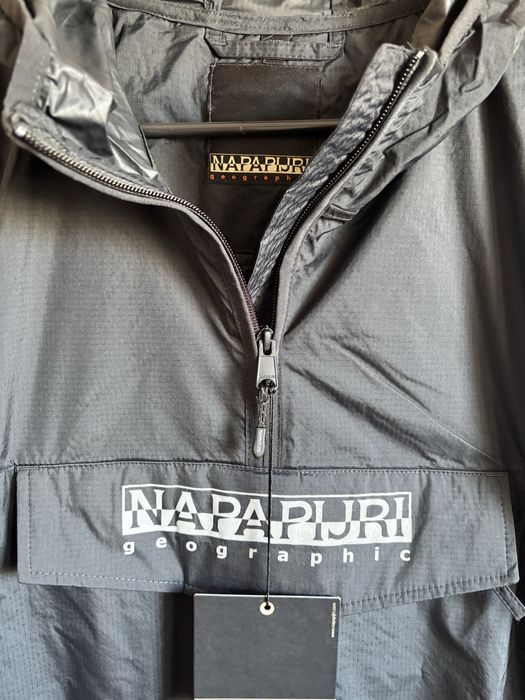 Ветровка napapijri нова
