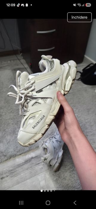 Balenciaga track albe