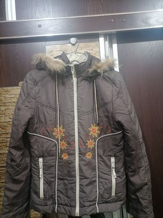 Зимние вещи дублёнки куртки плащи