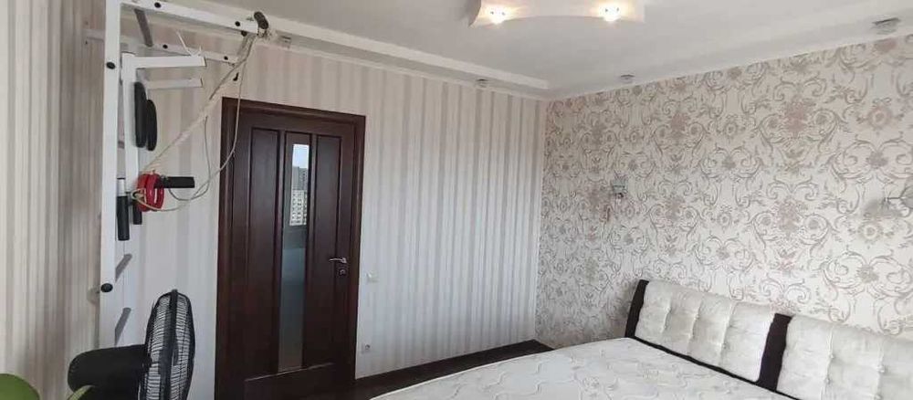 Дава се под наем Двустаен апартамент в София, Зона Б-18 - 63 кв.м за 561 € - Снимка #1