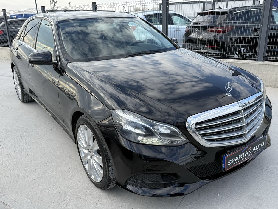 Mercedes-Benz E 220 D* 2015г* Топ Състояние* Автоматик* 227.000КМ* Сер