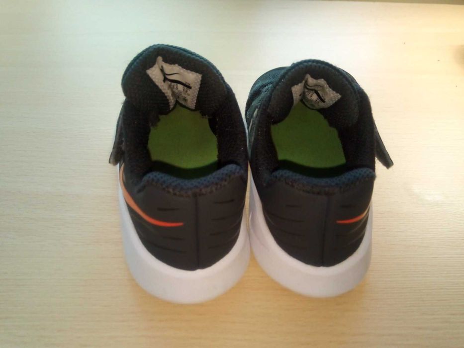 Детски спортни обувки Nike Star Runner