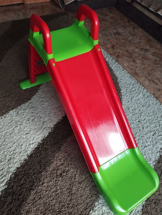 Продам детскую горку