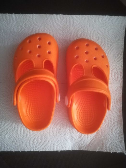 крокчета за бебета и деца различни размери