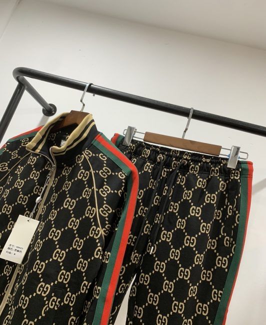 Compleu Gucci Barbati Calitate Premium