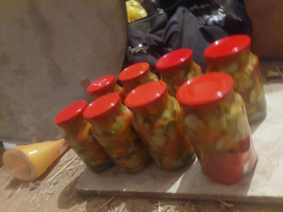 Салат аджига ащы