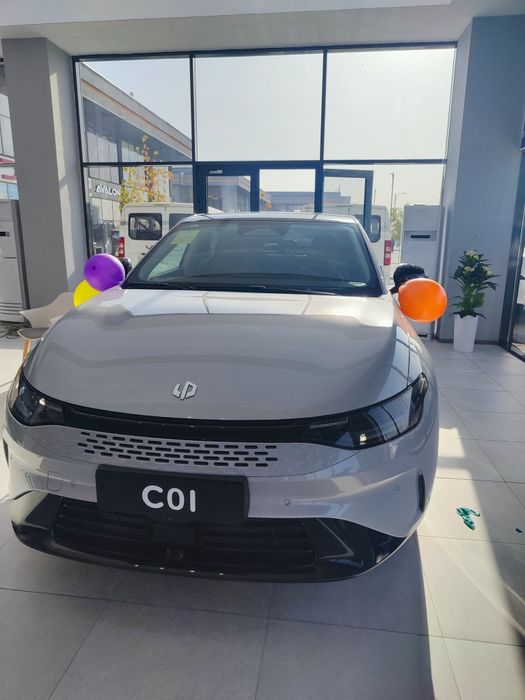 C01 Leapmotor GIBRID 216KM