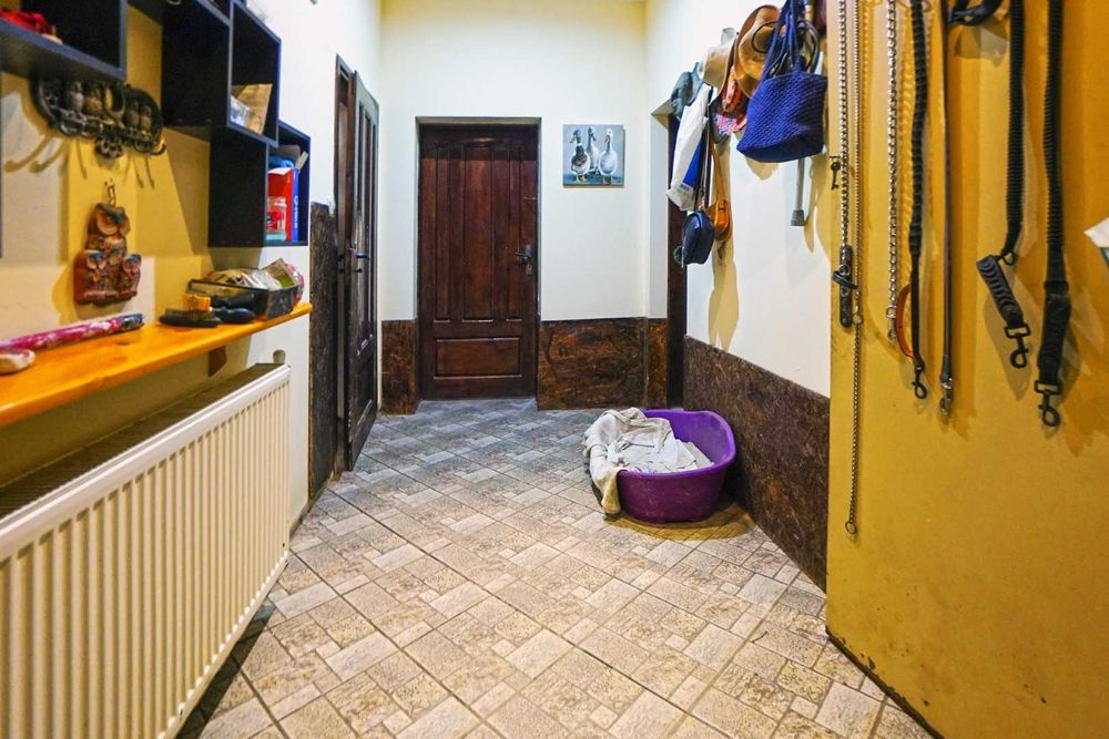 Продава се Къща в с. Тутраканци, Област Варна - 205 кв.м за 537 €/кв.м - Снимка #9