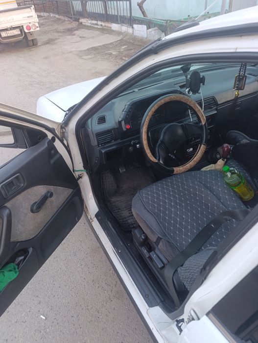 Машина  лансер 1989