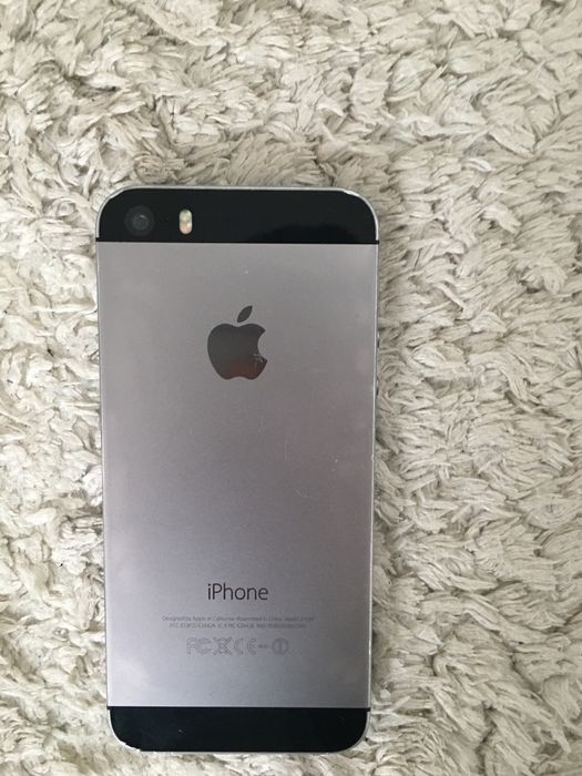 Продам айфон 5s в хорошем состояние