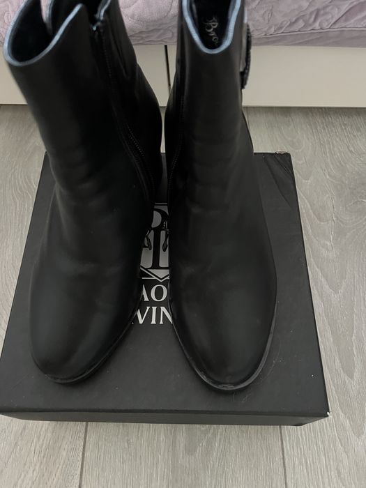 Продам сапоги женские