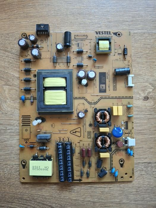 Sursa  Vestel 17IPS72