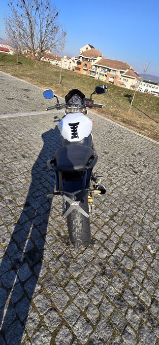 Honda hornet pc41 cb600 RATE FIXE !