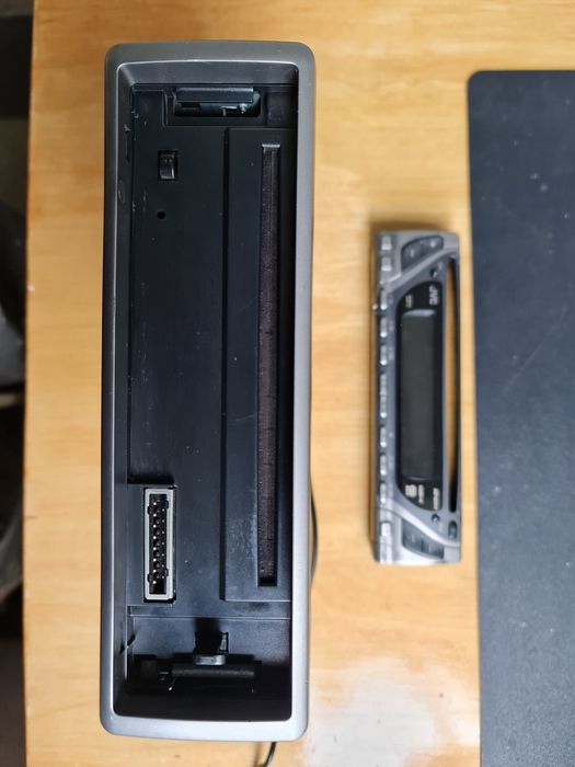 Casetofon JVC KD-G311