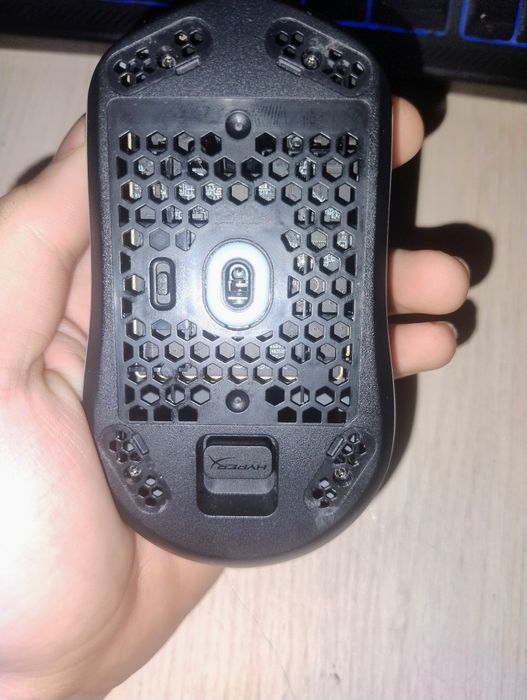 Продам игровую мышку