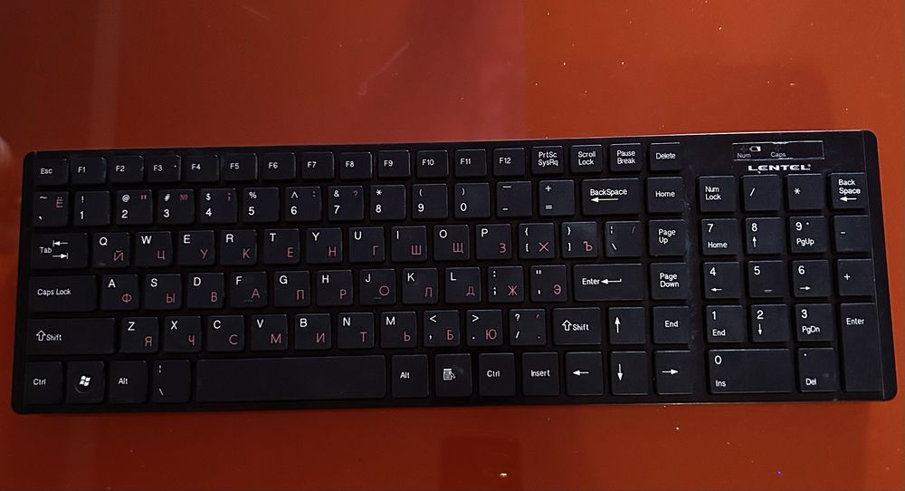 Продам клавиатуру LENTEL