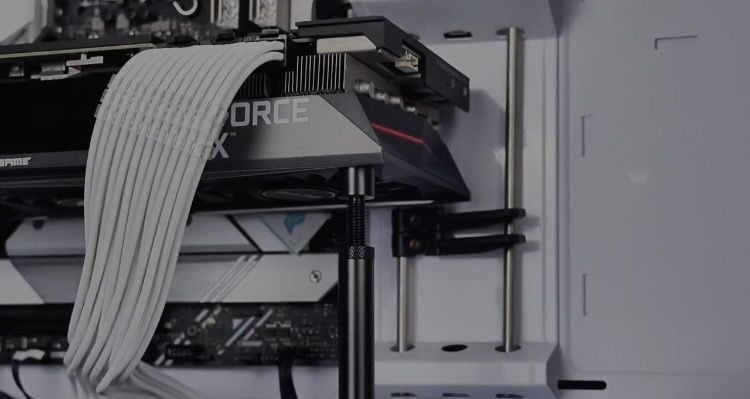 GPU Holder - Магнитен пин за видеокарта