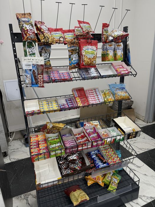 Продам стеллажи б/у