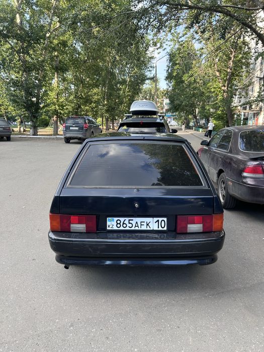 Ваз 2114 на бодром ходу