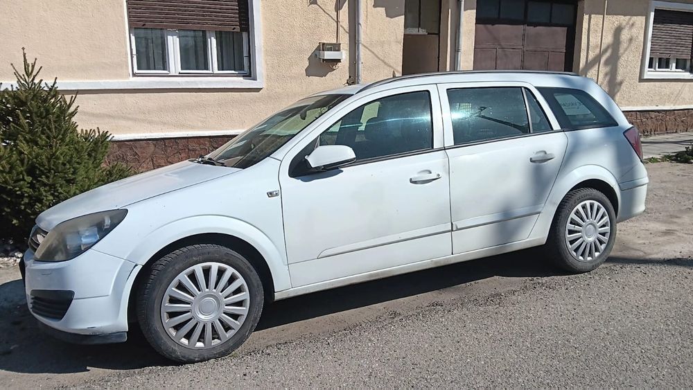 Vând Opel Astra h 1.7 cdti