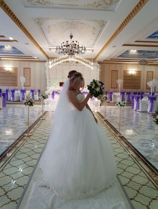 Свадебное платье.