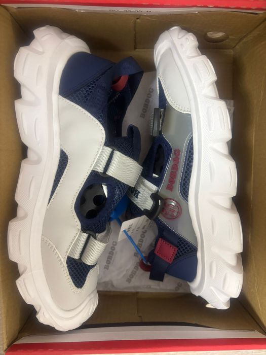 продам сандалии,38 размера