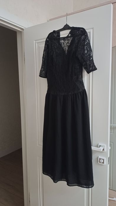 Платья в отличном состоянии