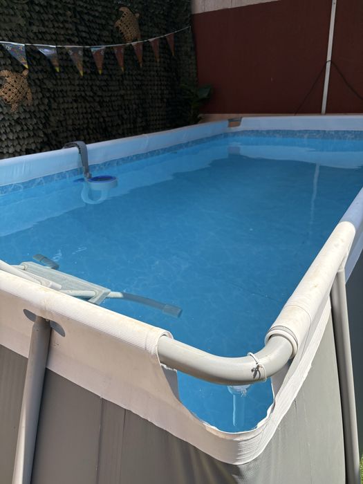 Piscina supraterana
