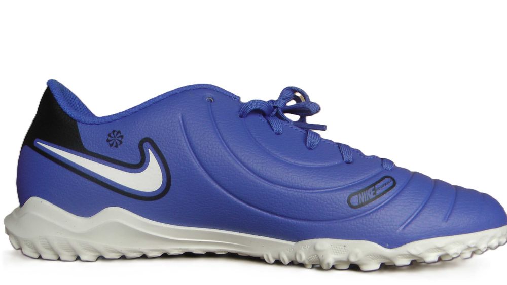 Ghete fotbal sintetic NOI Nike Legend 10 Club marimea 42,5