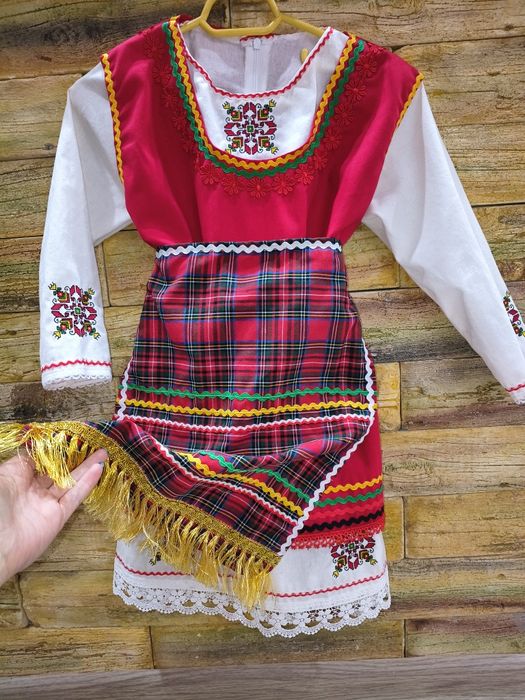 Детска носия ,новодел.