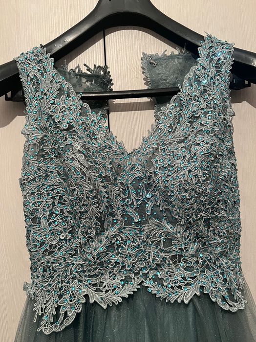 Дамска официална рокля