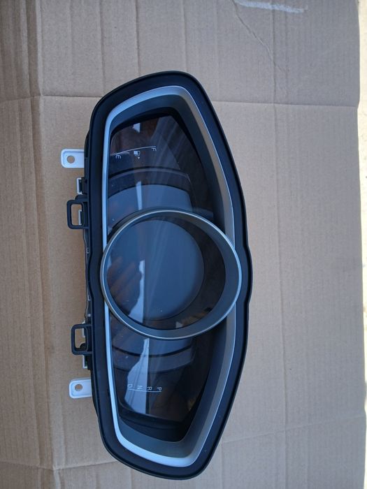 Ceasuri bord Volvo V40 2.0 diesel automat an 2019