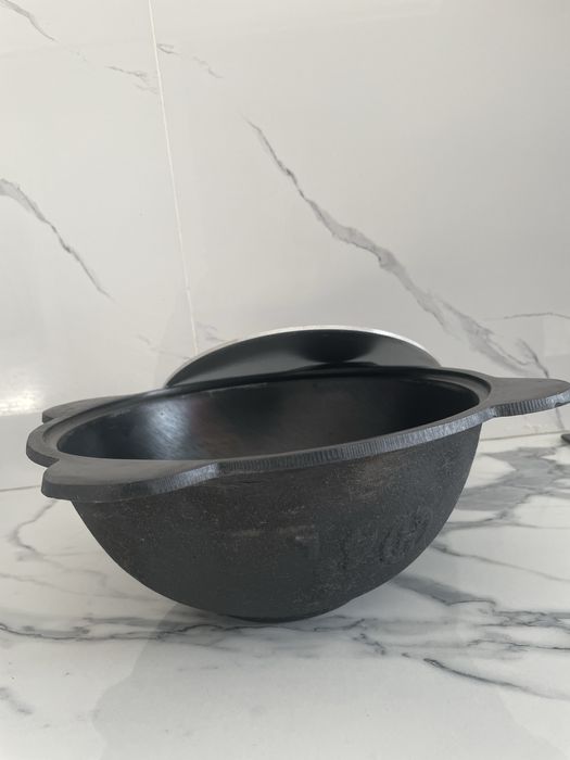 Продам казан чугун