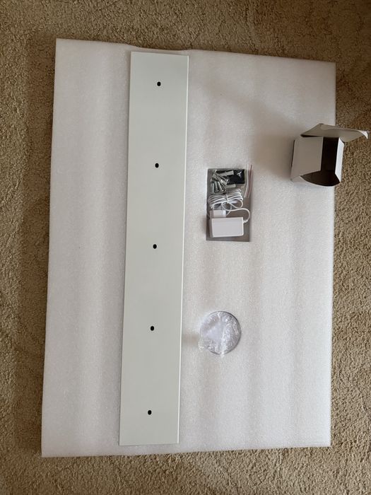 Oglindă LED baie 80x56 cm, iluminare perimetrală, touch, design modern